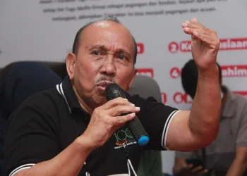 Tugu Media Group,THR - Bagi-bagi THR ke Karyawan, Tugu Media Group Hadirkan 2 Tokoh Motivator Nasional