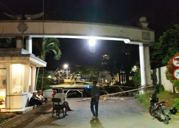jembatan lembah dieng ambrol