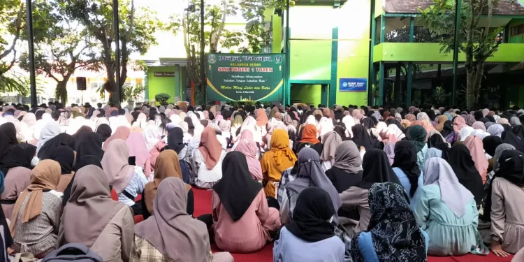 halalbihalal smkn 1 turen