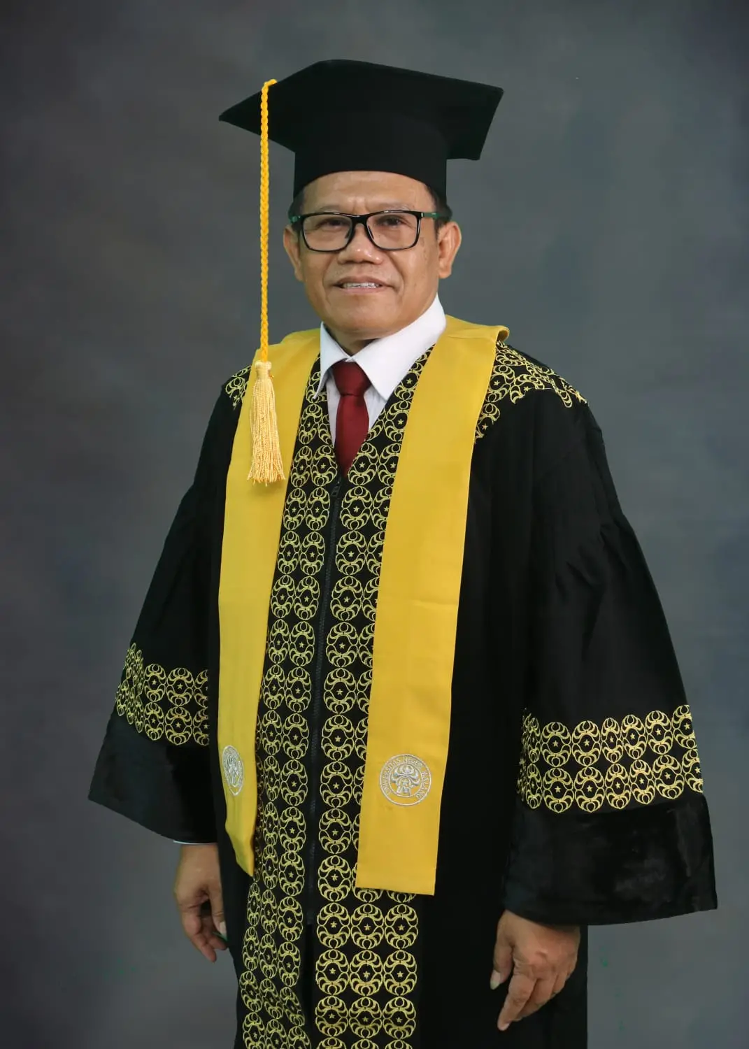 guru besar UM