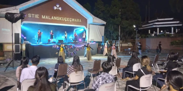 Easter Celebration of Malangkucecwara