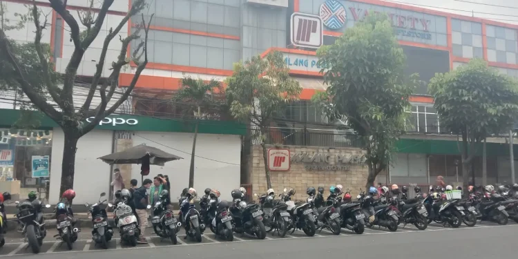 Malang Plasa