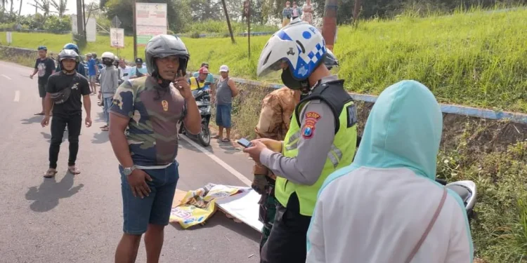 laka lantas perempuan tewas di TKP