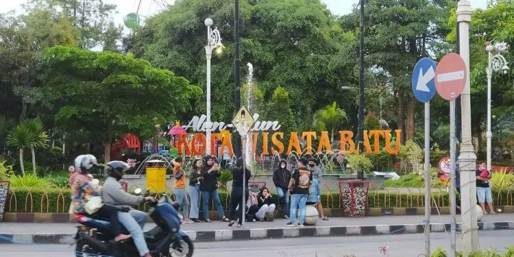 vaksin booster