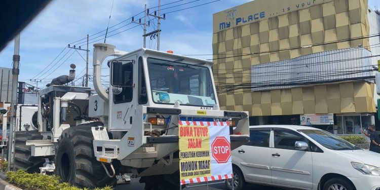 Mobil Pertamina vibroesis keliling Malang