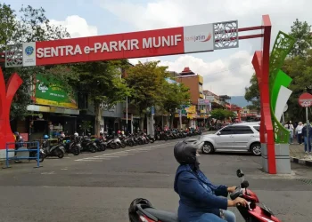 alun-alun - Alun-Alun Kota Batu akan Berlakukan Sistem Parkir Baru Libatkan Rekanan