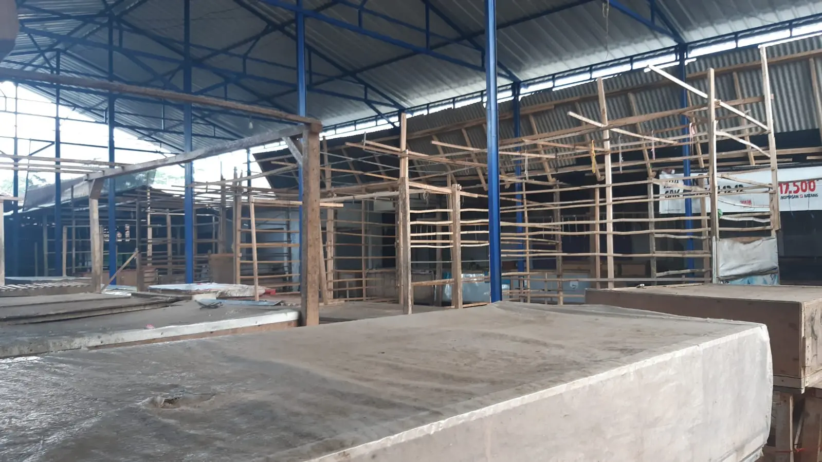 pasar desa kalipare