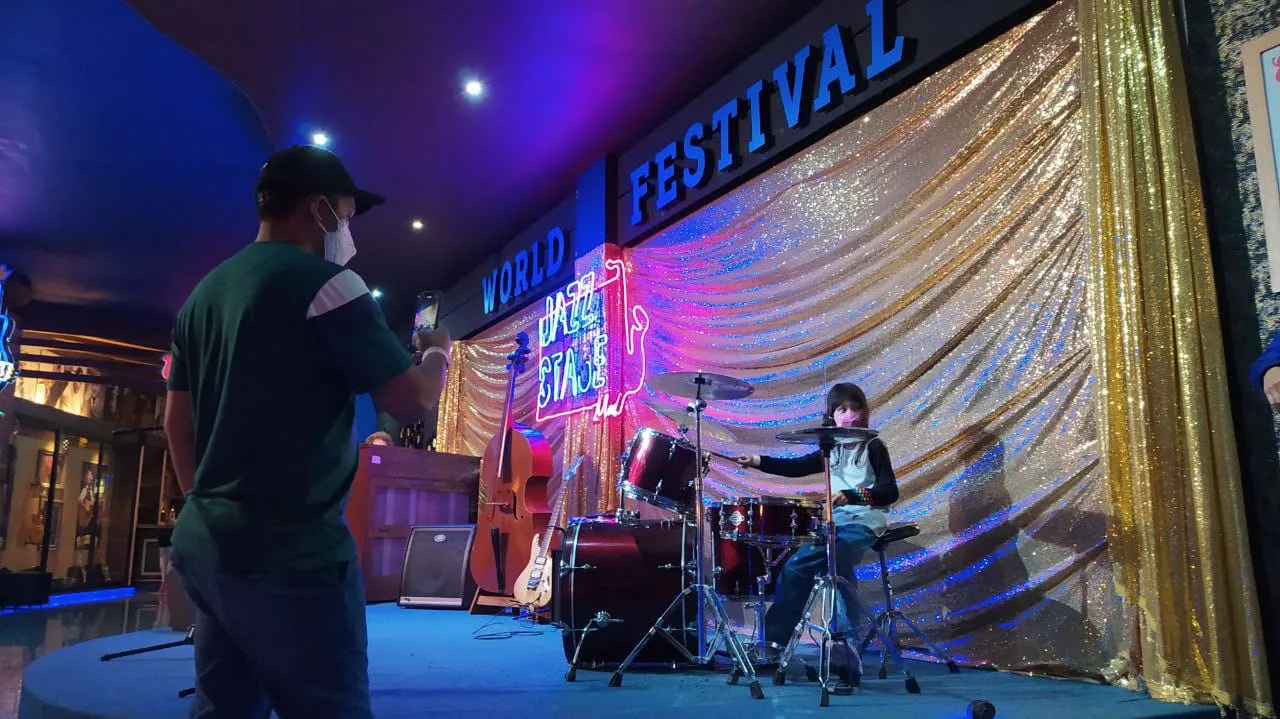 hari musik sedunia