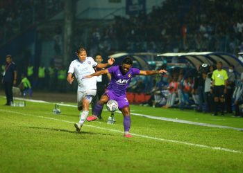 Arema FC vs Persik Kediri