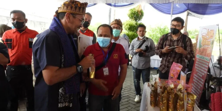 bantuan dari menteri erick tohir