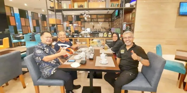 Diskusi antar sahabat