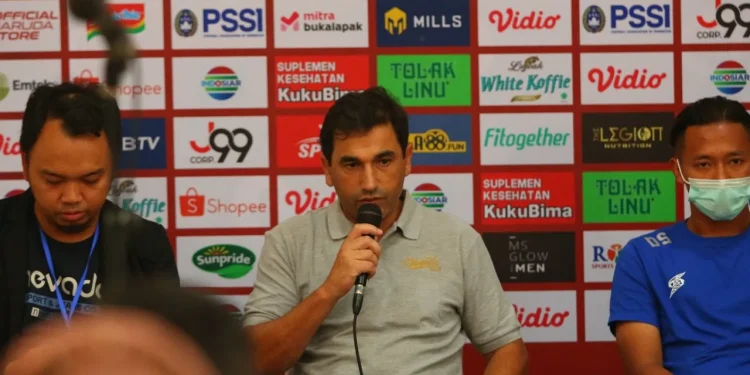 Arema - Eduardo Almeida: Pemain Arema Sudah Bermain Bagus