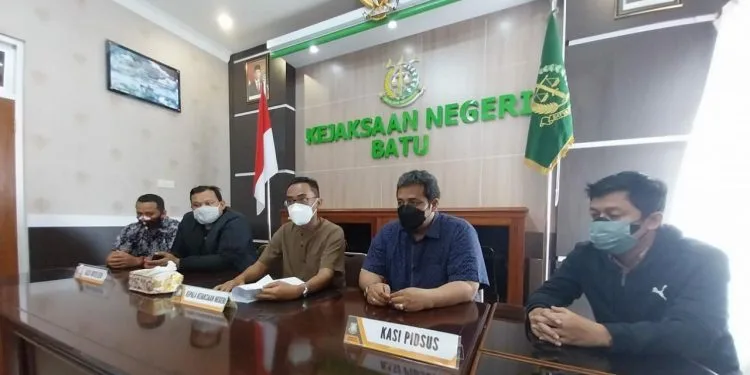 Buronan kasus buku
