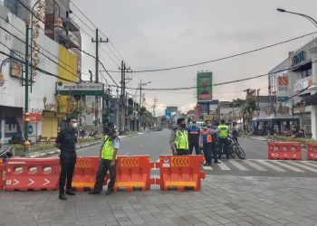 Penyekatan dalam rangka even Malang 108 Rise & Sine