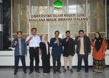 Tim Debat Bahasa Arab Mahasiswa UIN Malang