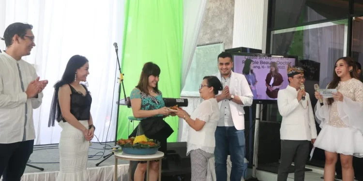 Grand Opening yang diberikan oleh Owner Xrista Skinlab
