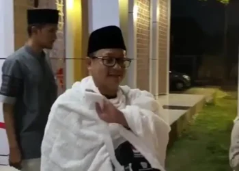 hajipetugas Sutiaji