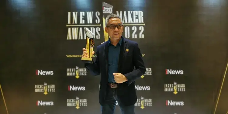 Pegadaian - Buah Transformasi Digital: Kartu Emas Pegadaian Raih Penghargaan Inewsmaker Awards 2022