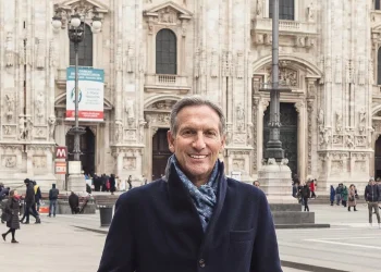 Howard Schultz