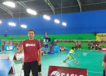kejuaraan bulu tangkis