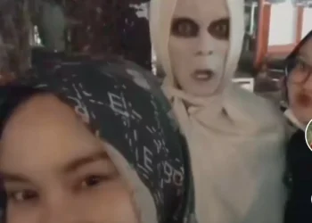pocong