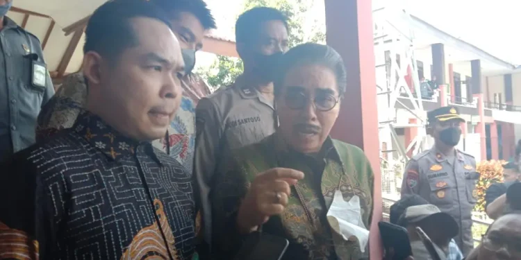 kuasa hukum terdakwa Kasus dugaan kekerasan seksual, Hotma Sitompul