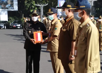 Pemkot Malang dan 10 juta bendera Merah putih