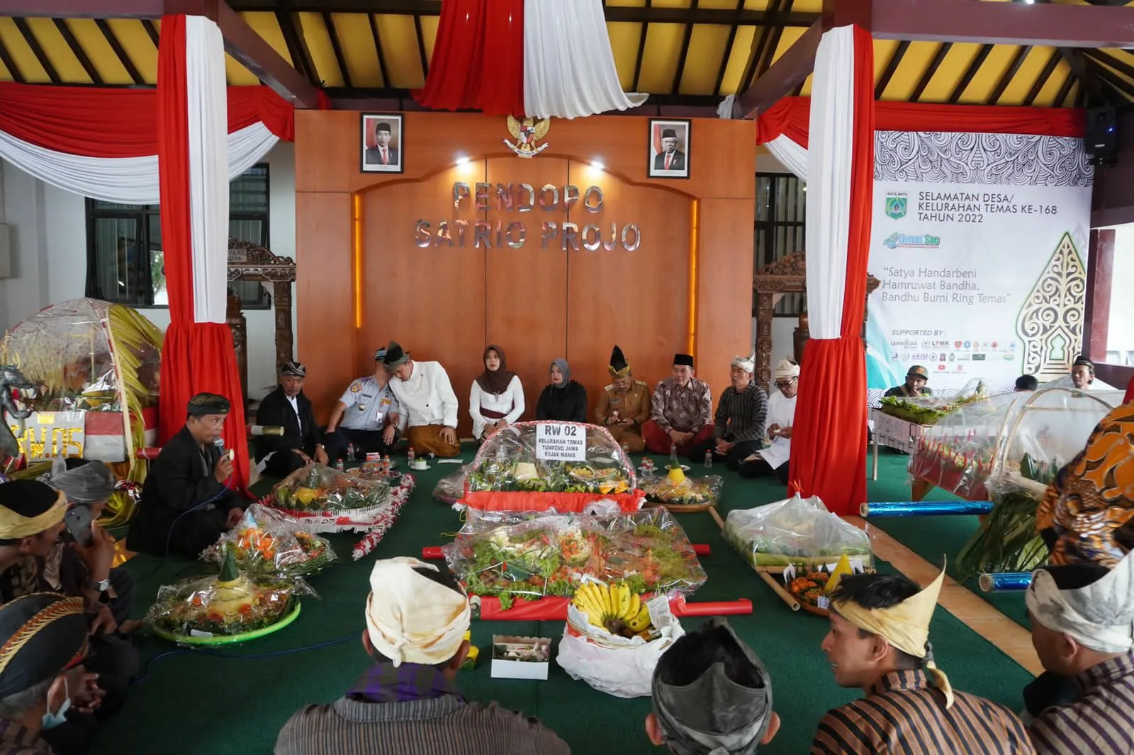 tumpeng