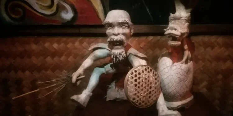 seni akar bambu desa sanankerto