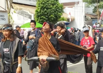 karnaval 1.000 bantengan