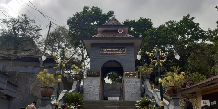 Pesarean Gunung Kawi