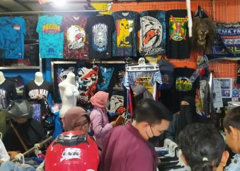 Atribut Arema di kota batu
