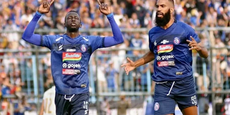 Makan Konate dan Sylvano Comvalius saat masih berseragam Arema FC di Shopee Liga 1 tahun 2019 dan berhasil mengalahkan Persebaya.