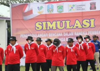 Para anggota KSB Jabung Bersatu saat apel pengukuhan.