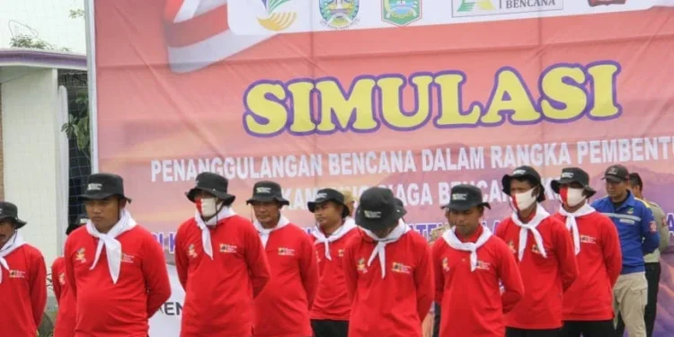 Para anggota KSB Jabung Bersatu saat apel pengukuhan.