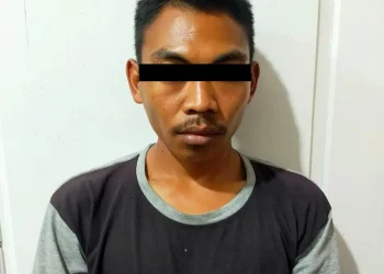 Terduga pelaku begal motor M (29) setelah diamankan oleh Polres Malang.