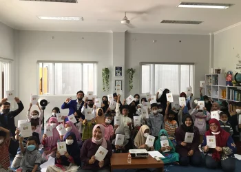 um,universitas negeri malang,dosen um,pengabdian masyarakat - Dosen UM Edukasi “Aku Beranjak Remaja” Siswa SD Binaan Yayasan Al-Kahfi