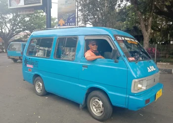 sopir angkot