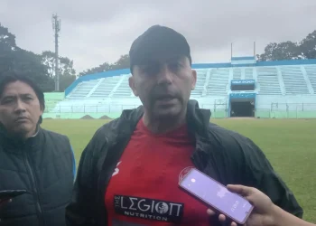 Pelatih Arema FC Javier Roca.