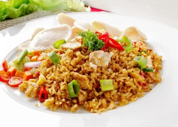 nasi goreng food comfort asia tenggara
