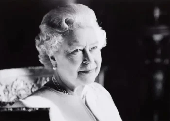 Ratu Elizabeth II