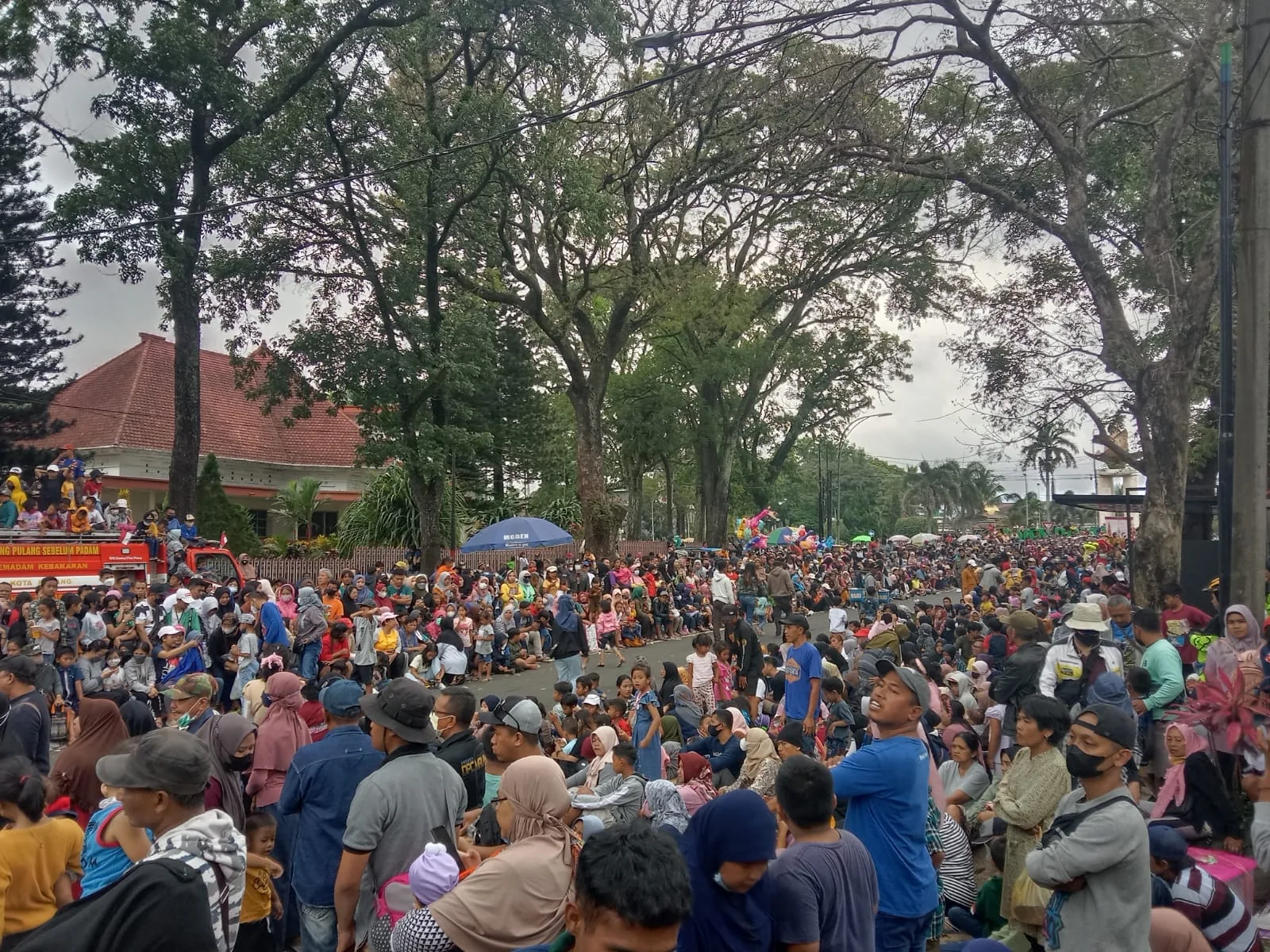 karnaval kota malang