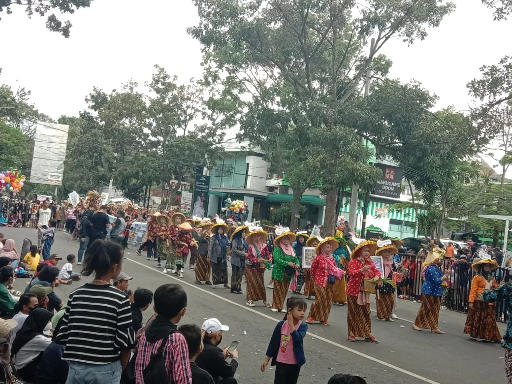 karnaval kota malang