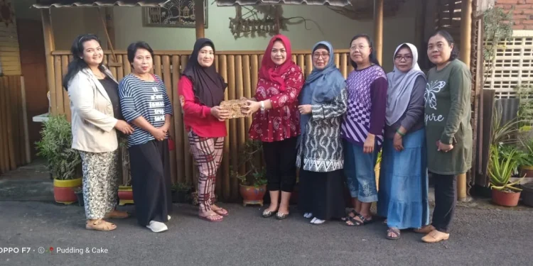 Para dosen Polinema beri pelatihan marketing