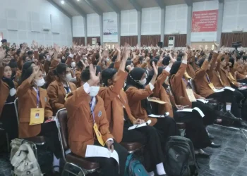 Mahasiswa baru Unikama mengikuti PKKMB