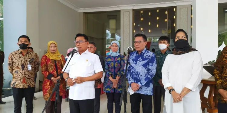 Moledoko, soal kendaraan dinas pakai mobil listrik