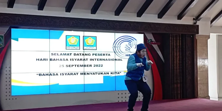 Warga tuli rayakan hari Bahasa Isyarat Internasional