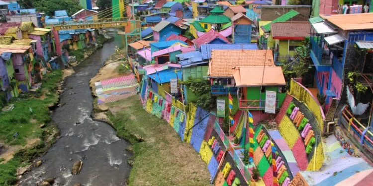 Geliat Pariwisata Kota Malang Mulai Meningkat, Turis Asing Sudah Banyak Terlihat