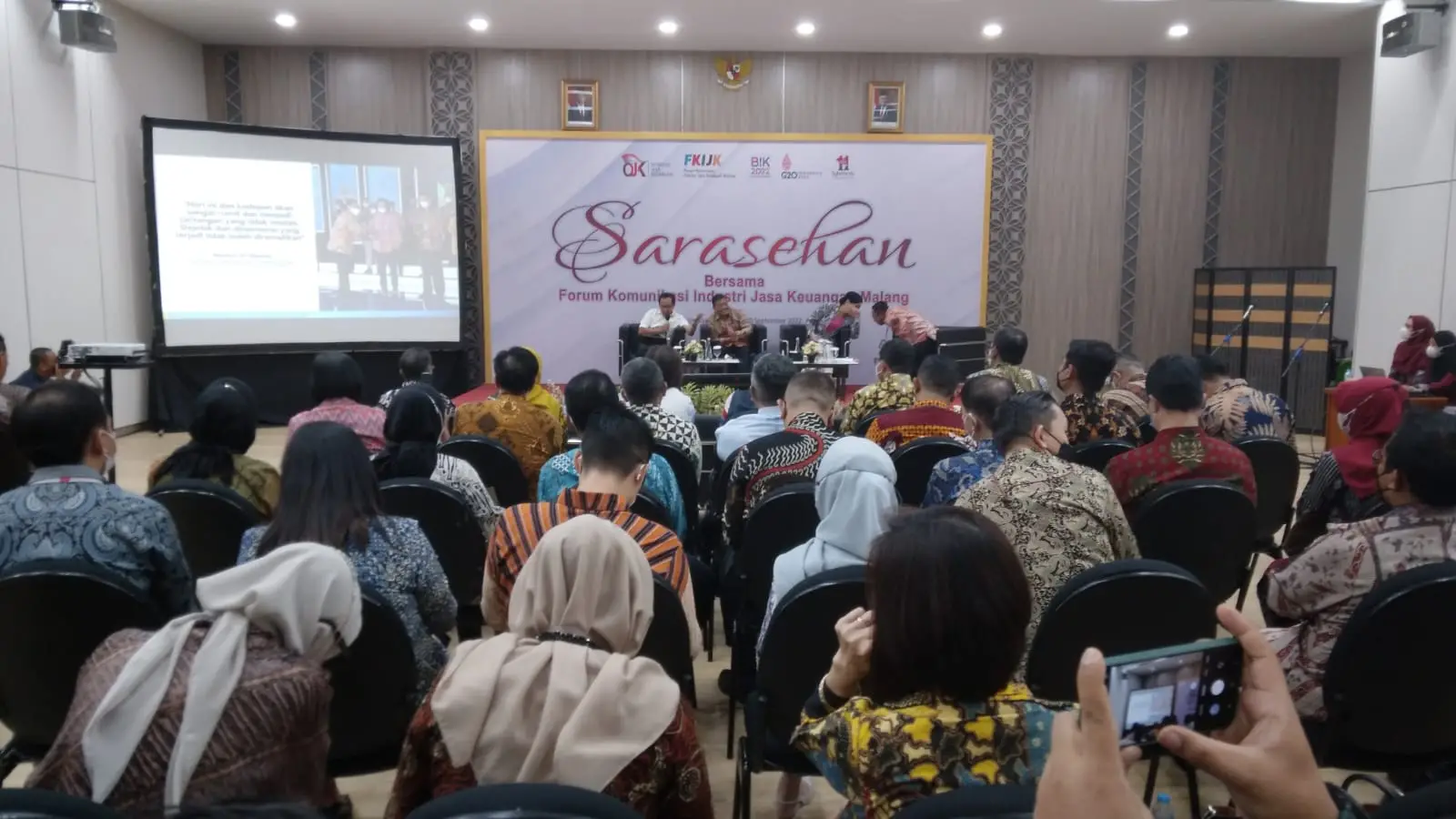 Suasana Sarahsehan Bersama Forum Komunikasi Jasa Keuangan Malang.