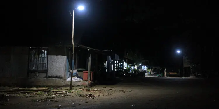kondang merak gunakan energi surya